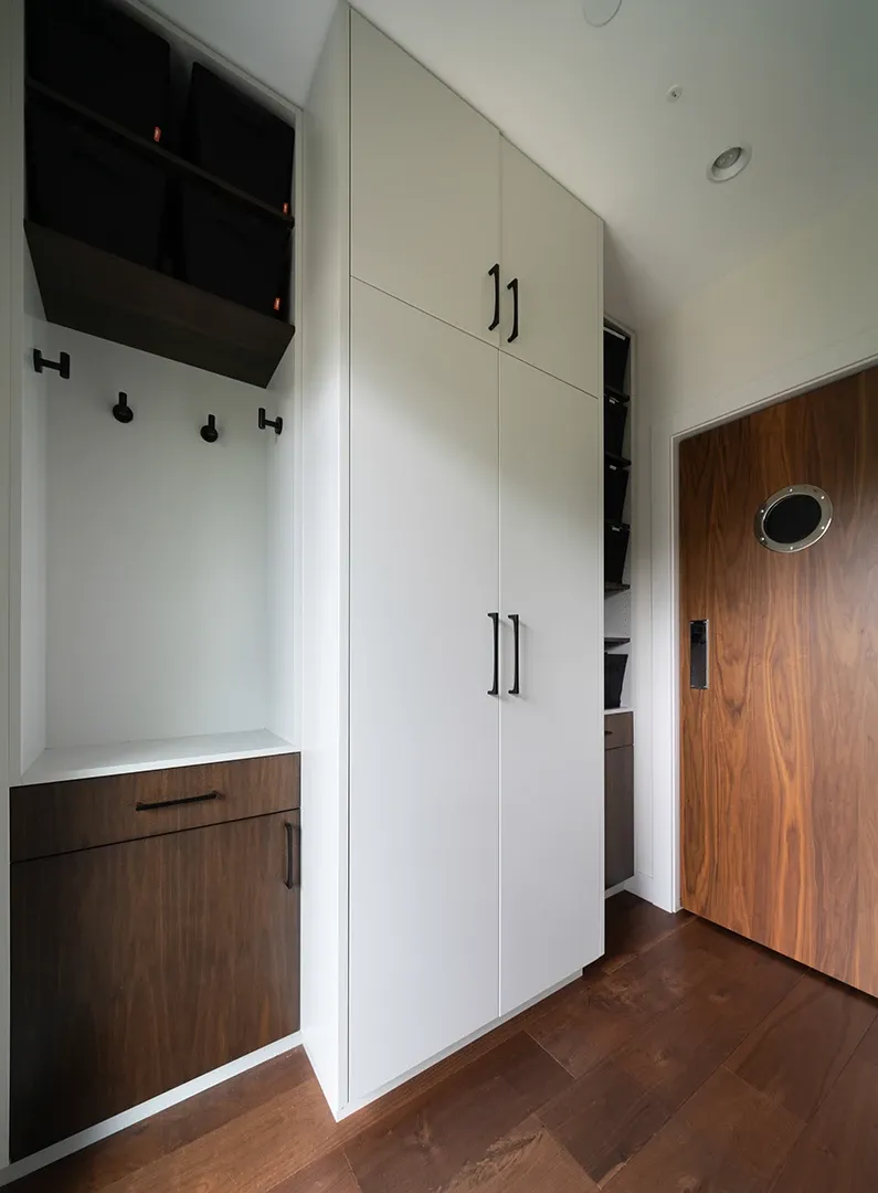 South-Cambie-Contemporary-20.webp